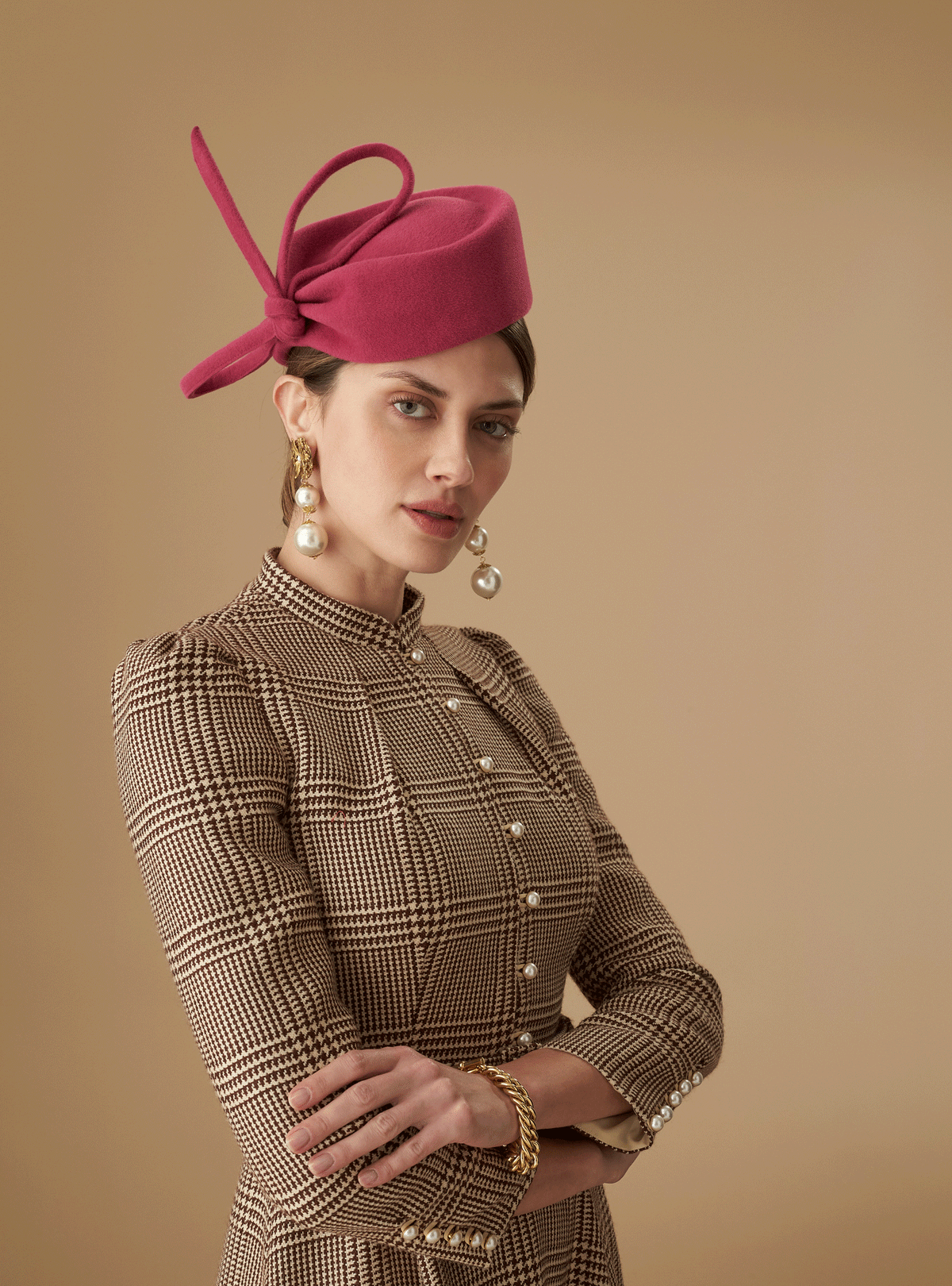 WOMEN'S PINK VELOUR FELT COUTURE PILLBOX HAT WITH BOW DETAIL