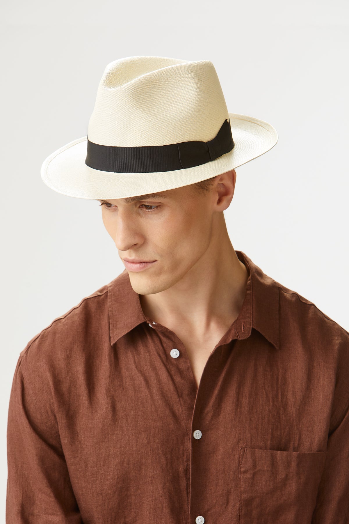 TOQUILLA PALM STRAW PANAMA HAT WITH BLACK GROSGRAIN BAND AND BOW