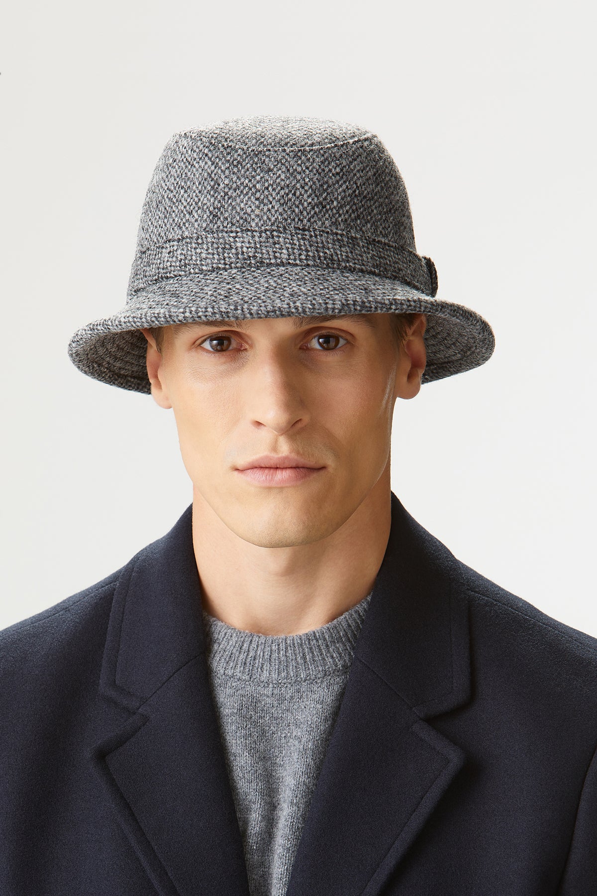 GREY TWEED ROLLABLE BUCKET HAT