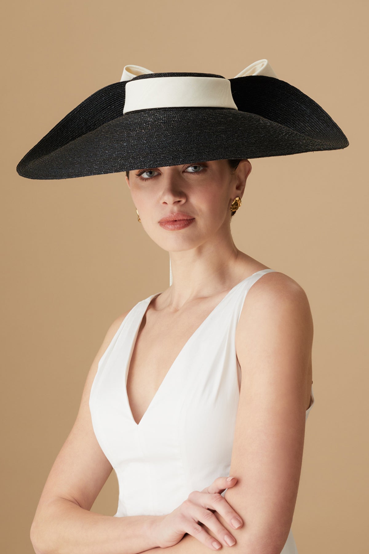 BLACK STRAW WIDE BRIM HAT WITH UPTURNED BRIM AND A SILK DOUBLE BOW