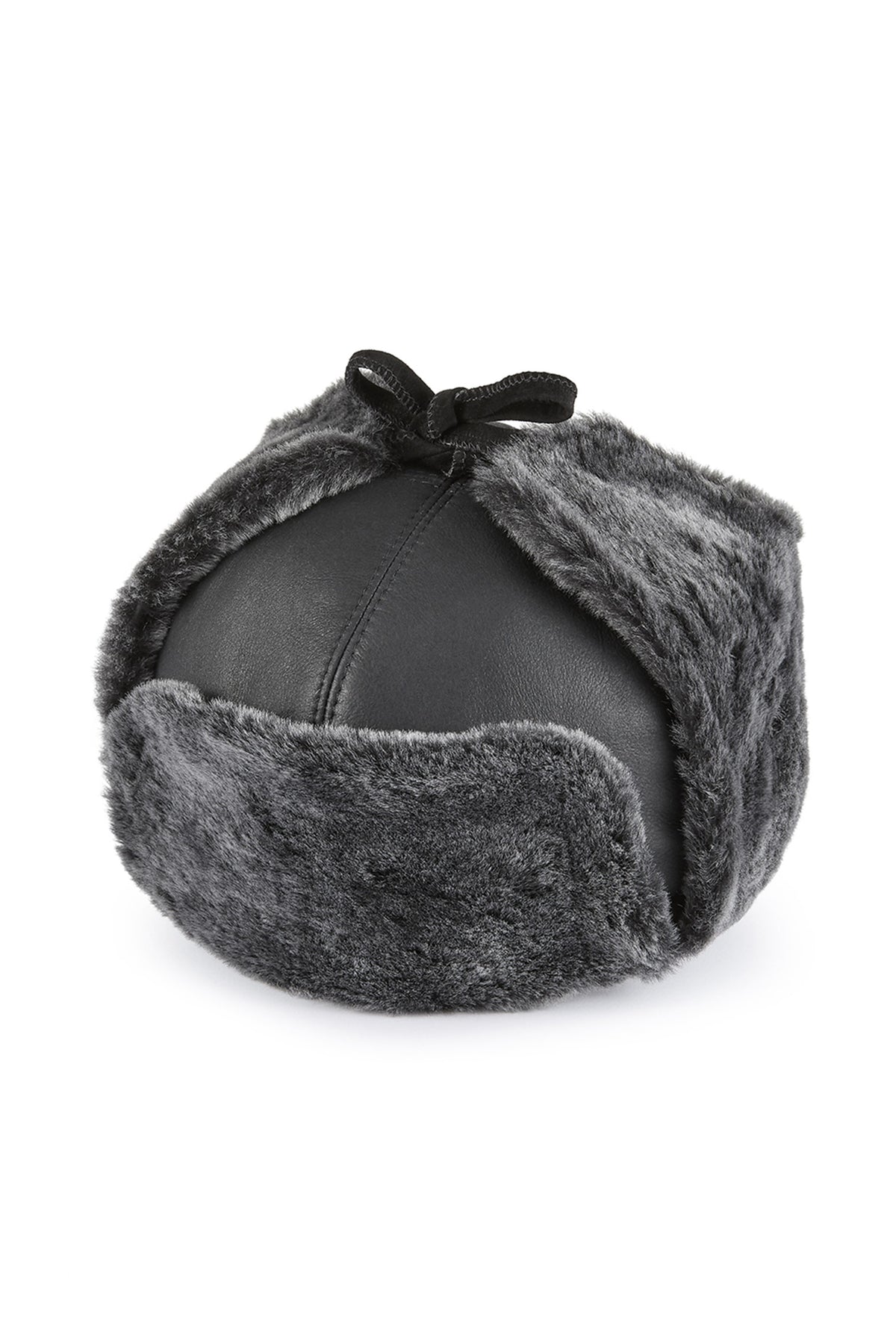 BLACK LEATHER AND SHEEPSKIN TRAPPER-STYLE HAT WITH FUR LINING AND EAR FLAPS