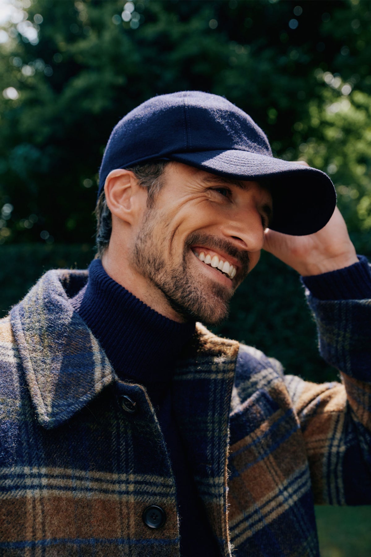 NAVY WOOL BASEBALL CAP WITH INTERNAL EARFLAPS