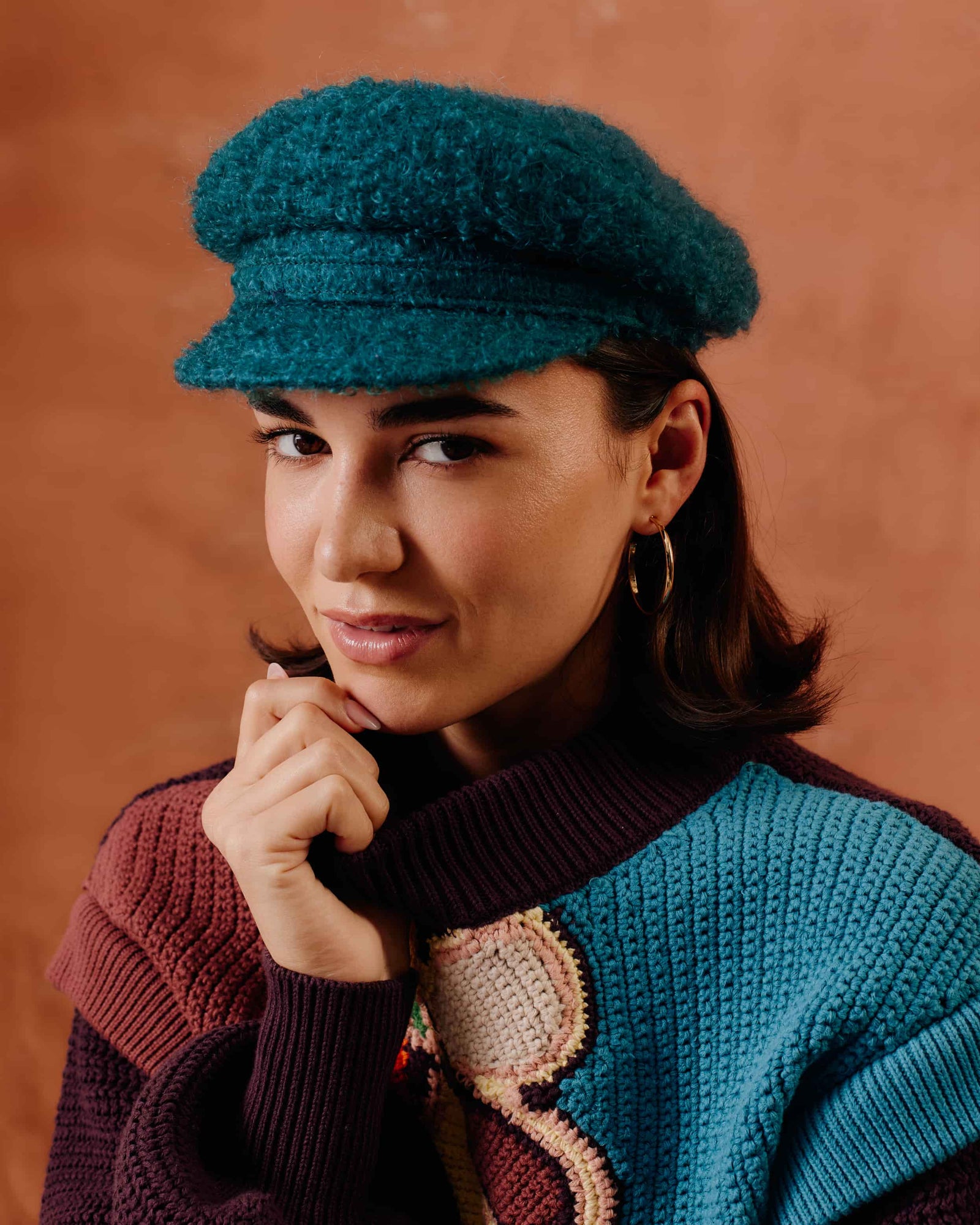 WOMEN'S GREEN MOHAIR WOOL BOUCLE CAP