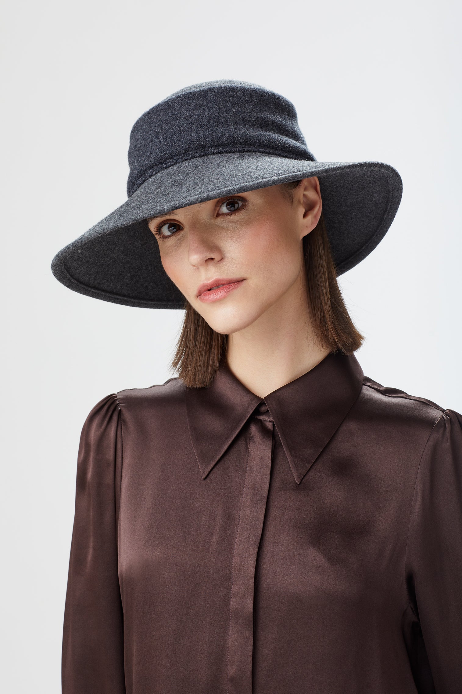 Gwen Packable Cloche - Packable Hats for Travel - Lock & Co. Hatters London UK