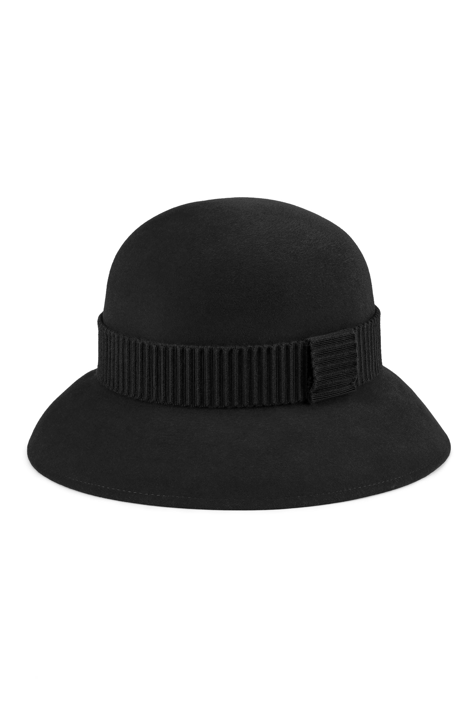 BLACK FELT CLOCHE HAT WITH GROSGRAIN BAND