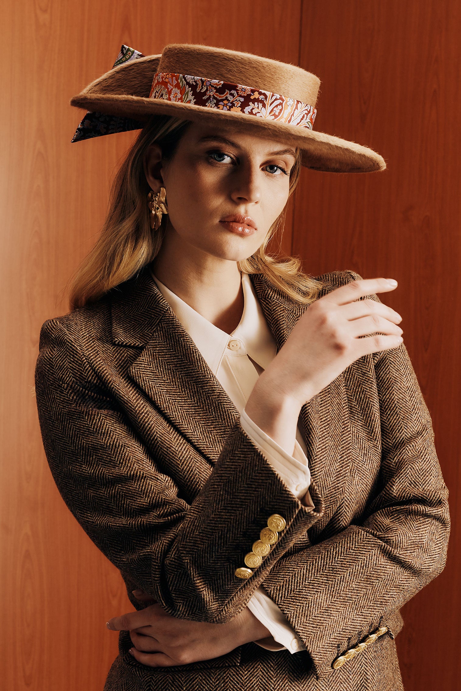 Camel melusine felt boater hat with
Liberty paisley print silk trimband and bow