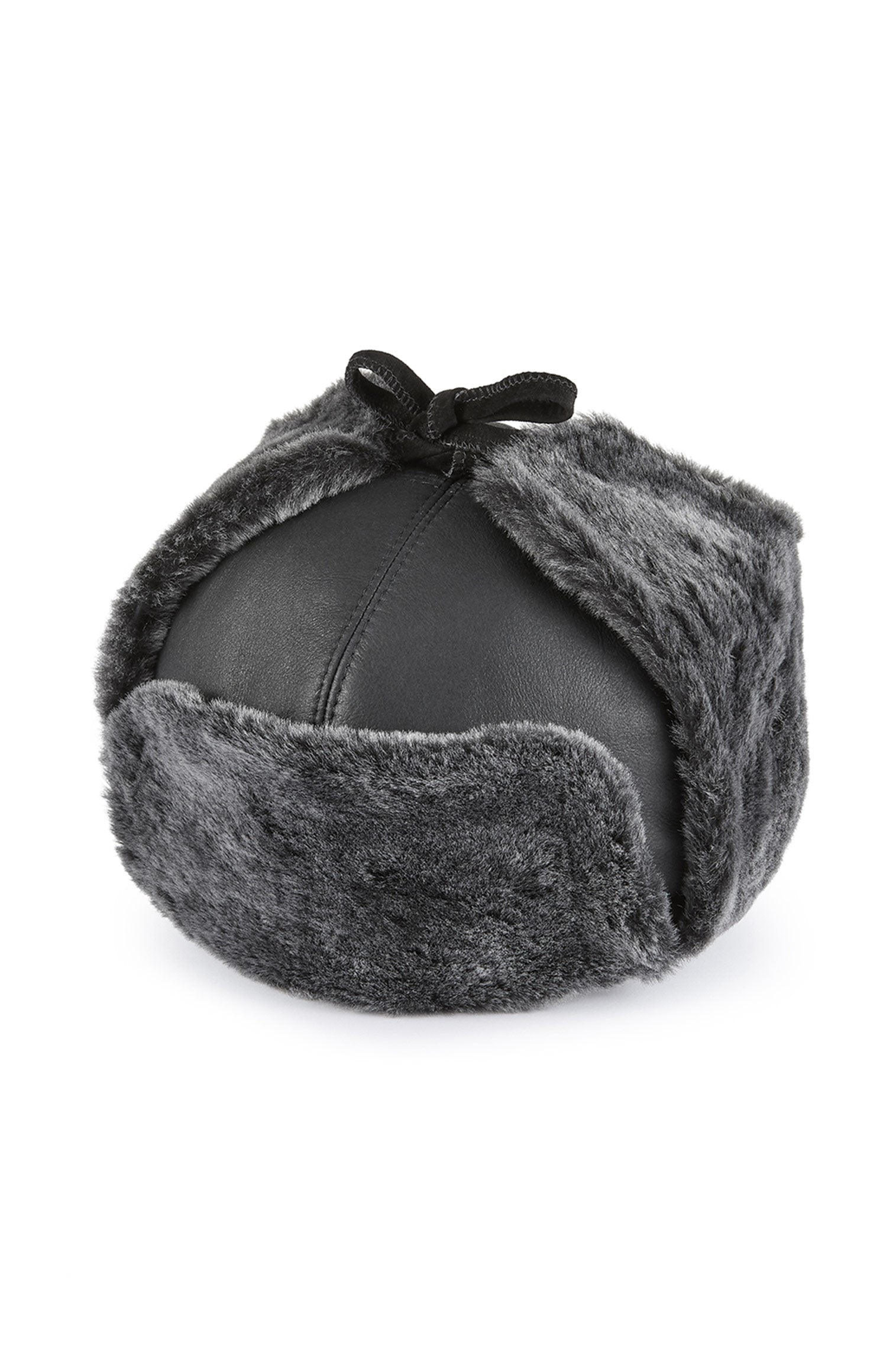 BLACK LEATHER AND SHEEPSKIN TRAPPER-STYLE HAT WITH FUR LINING AND EAR FLAPS