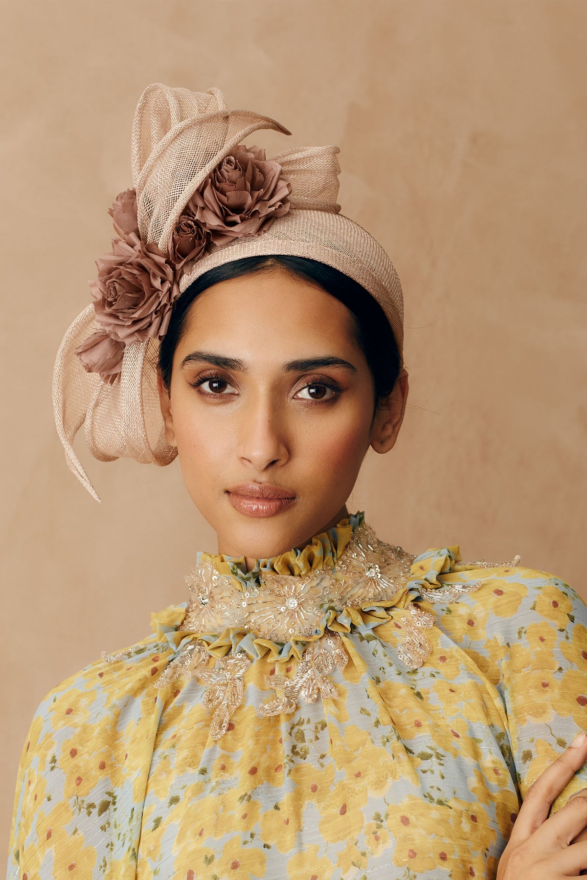 Stone Sinamay headband with silk habotai roses and a draped sinamay bow - Lock & Co. Hatters London UK
            