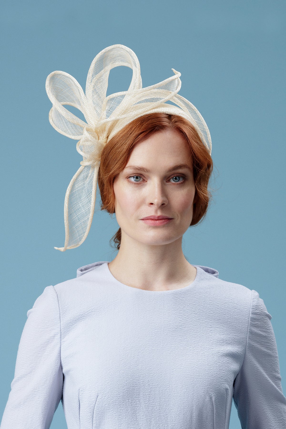 NATURAL SINAMAY COUTURE HEADBAND WITH NATURAL SWOOPING SINAMAY SWIRLS  - Lock & Co. Hatters London UK
            