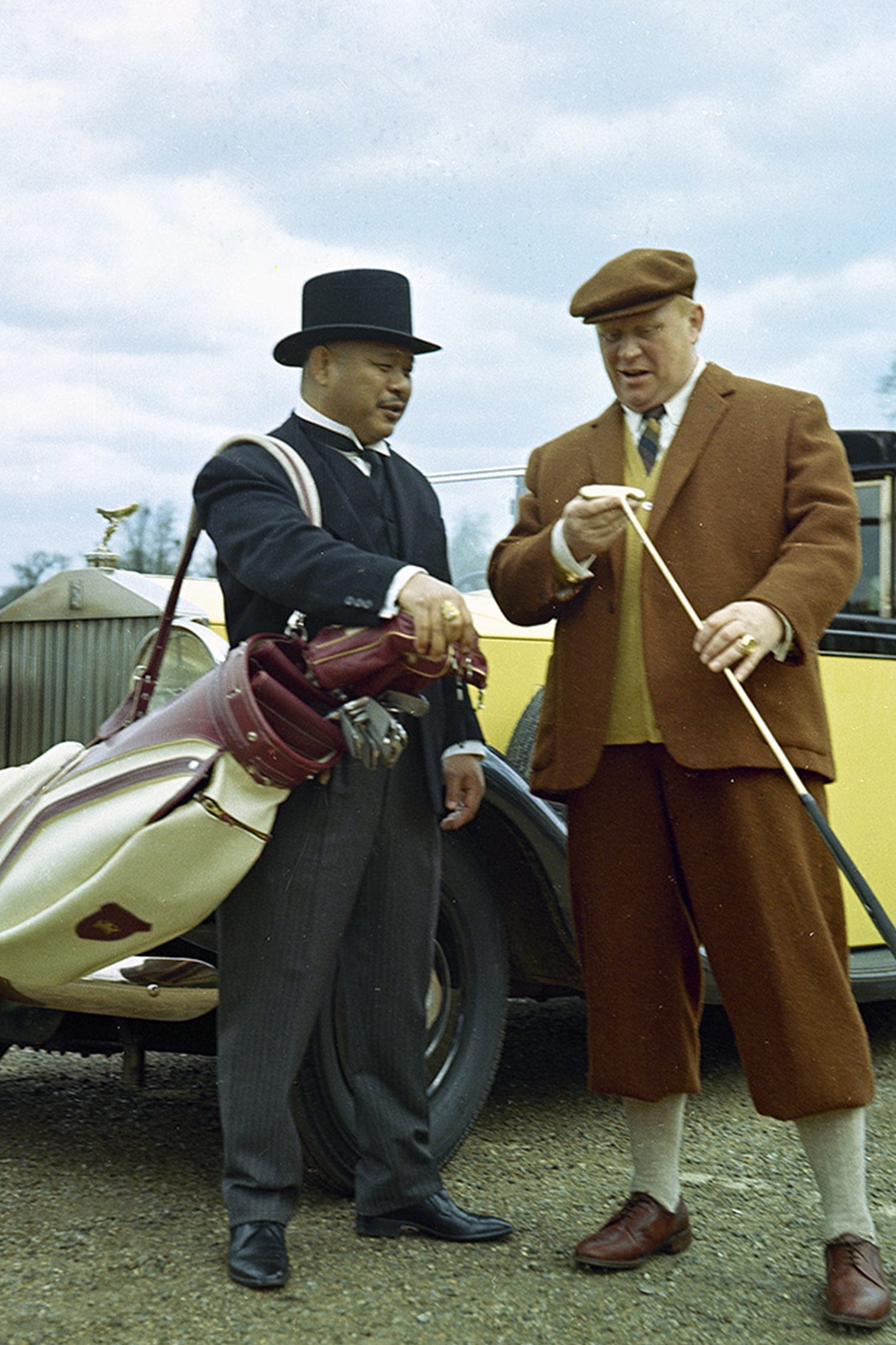 ODDJOB AND AURIC GOLDFINGER DROM GOLDFINGER