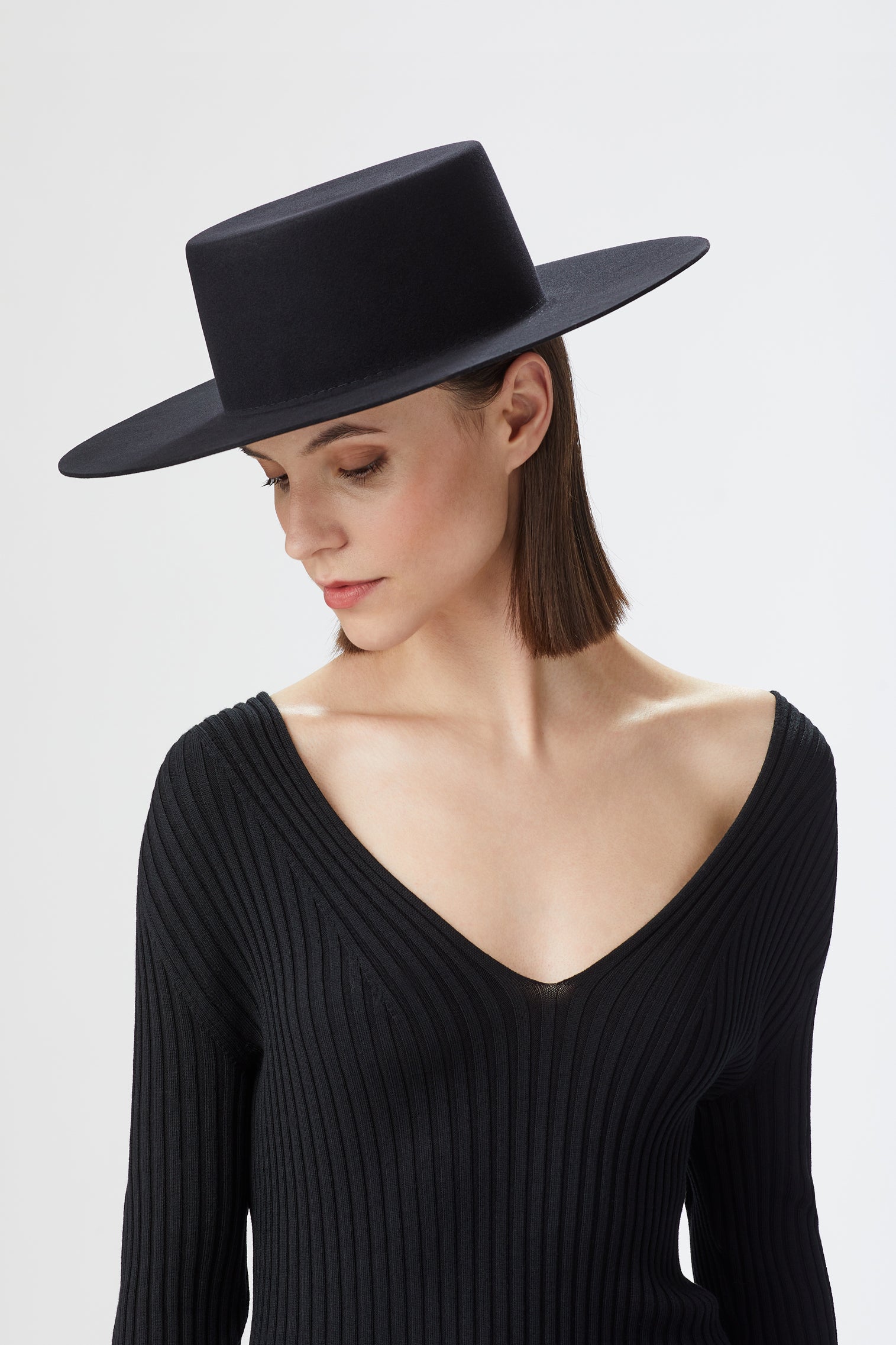 BLACK ESCORIAL WOOL SQUARE-CROWNED FEDORA HAT FROM THE LOCK & CO. HATTERS X 007 BOND COLLECTION