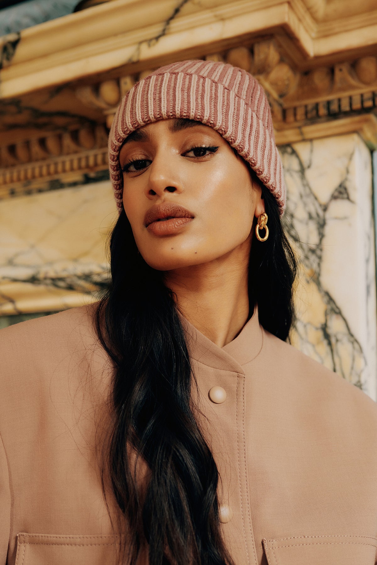 UNISEX PINK &amp; BEIGE CASHMERE RIBBED BEANIE - Lock & Co. Hatters London UK
            