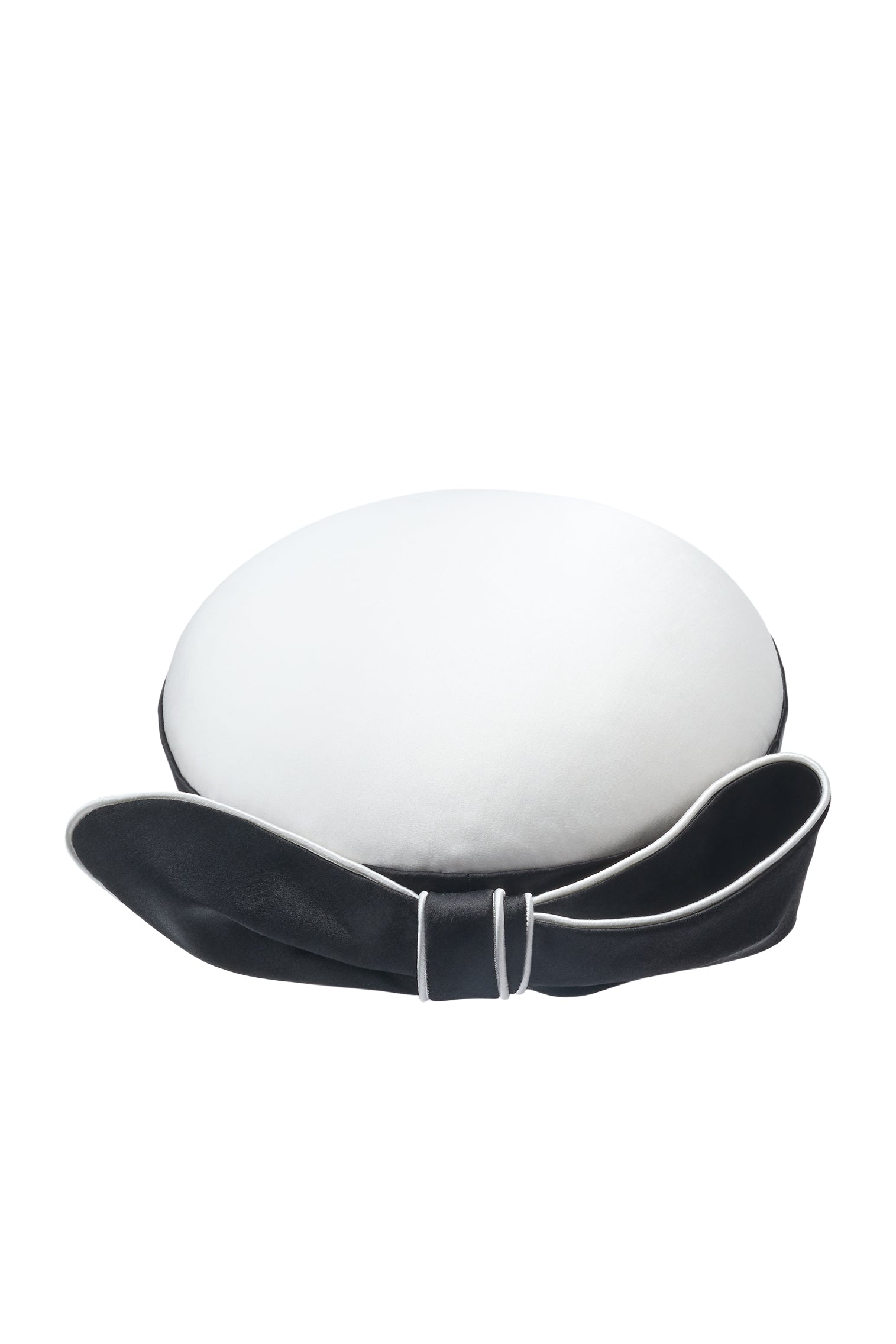 Black and white duchess satin pillbox with comb and elastic fastening 