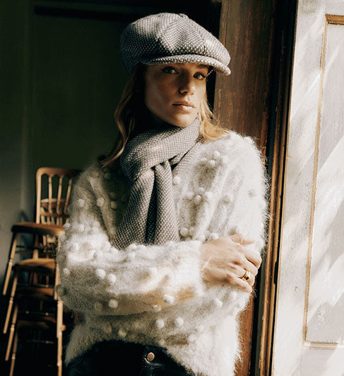 Whitebridge Neck Warmer - Lock & Co. Hatters London UK
            