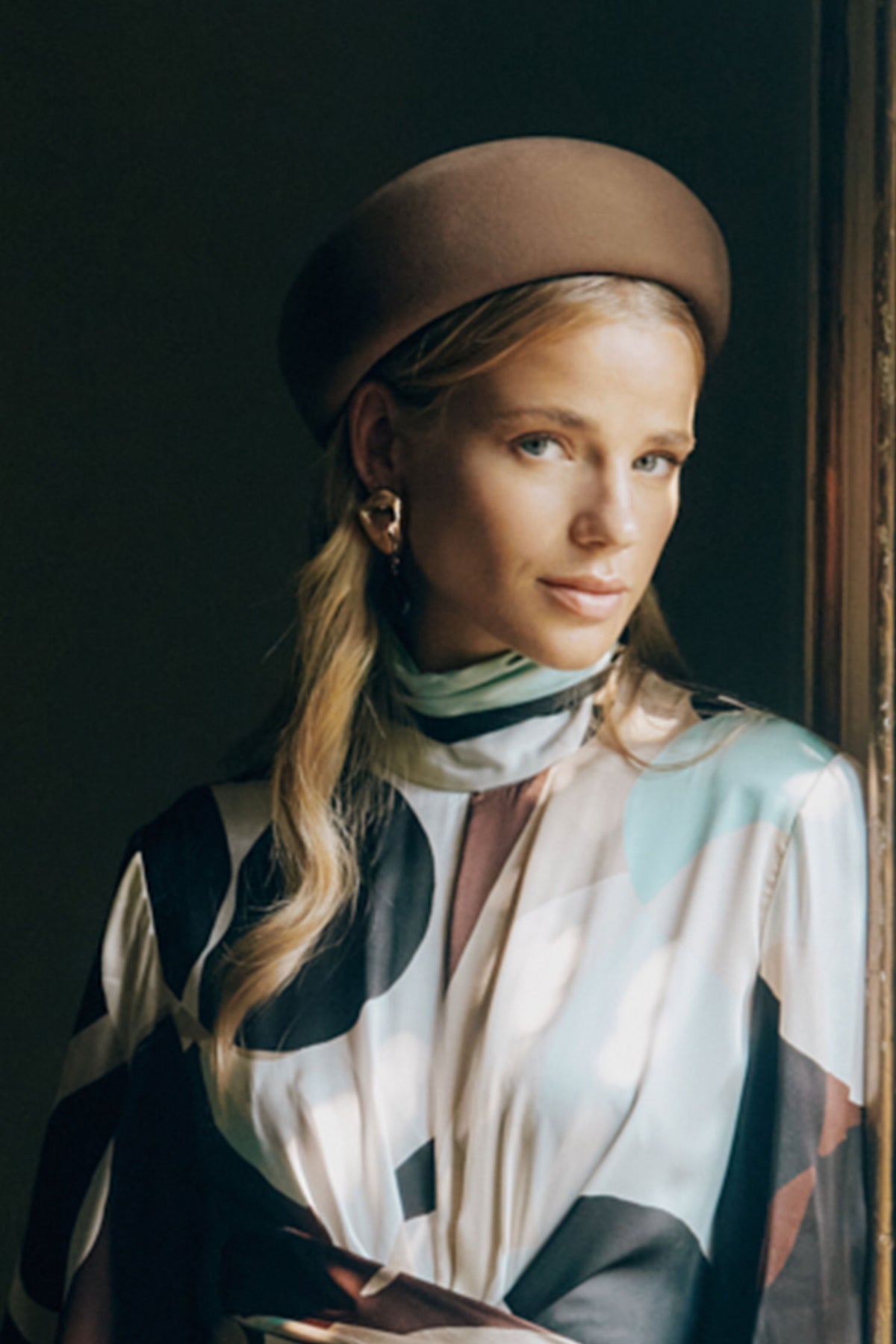 WOMEN&#39;S LIGHT BROWN BLOCKED WOOL FELT BERET - Lock & Co. Hatters London UK
            