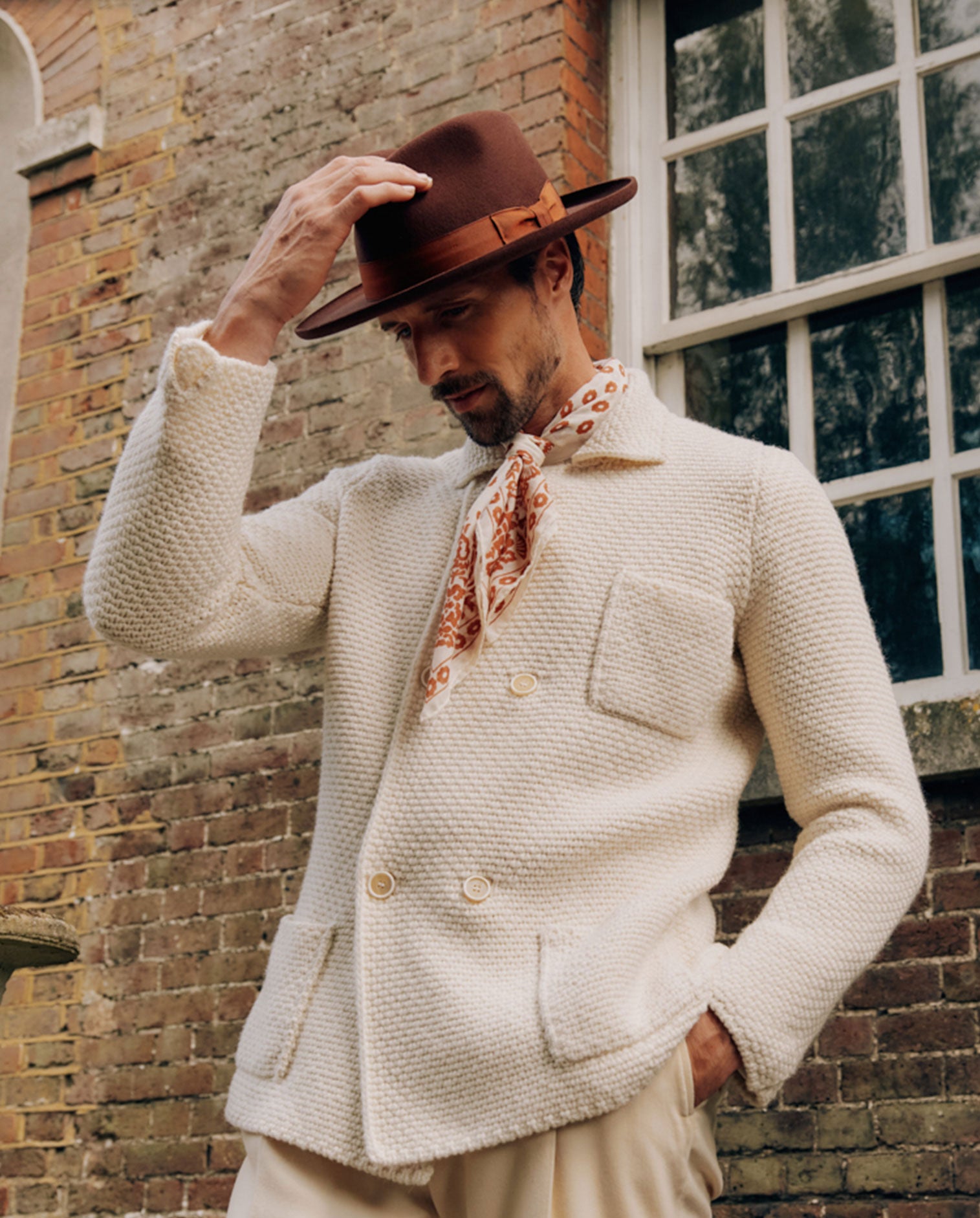 MENS RUST WOOL FEDORA HAT WITH A GROSGRAIN BURNT ORANGE BAND AND BOW AND A PENCIL BRIM